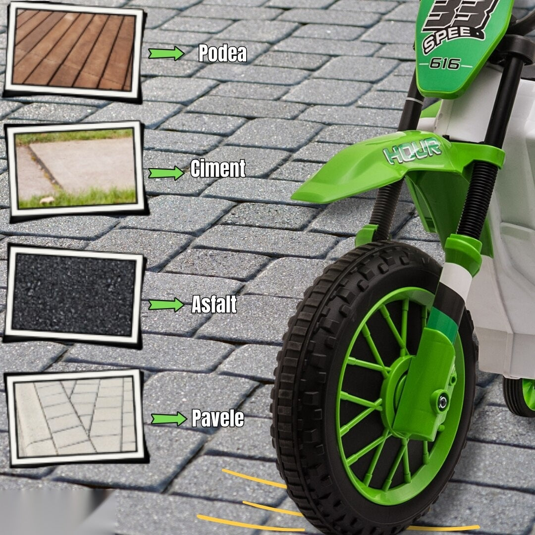 Motocicletă de jucărie cu roți ajutătoare, verde